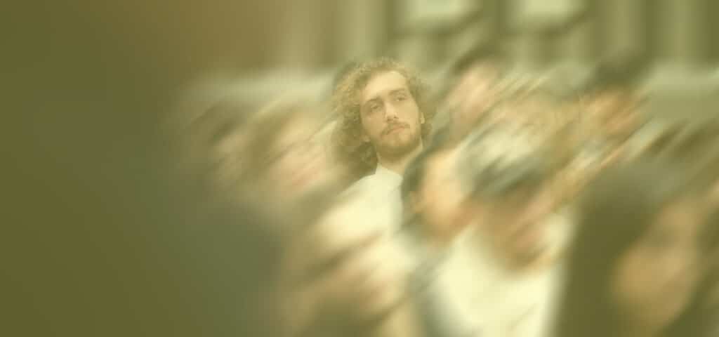 Élève concentré sur les cours à l'ISCAE